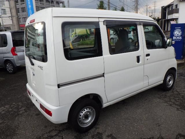 Daihatsu HIJET CARGO 2017-06 22716-1