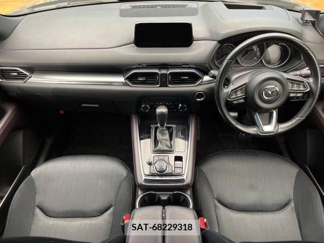 Mazda CX-8 2018-03 266656-1