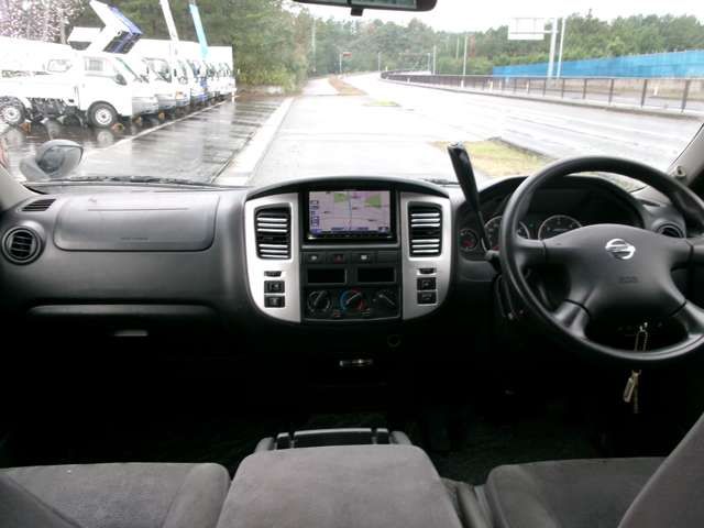 Nissan CARAVAN VAN 2007-10 19170-8