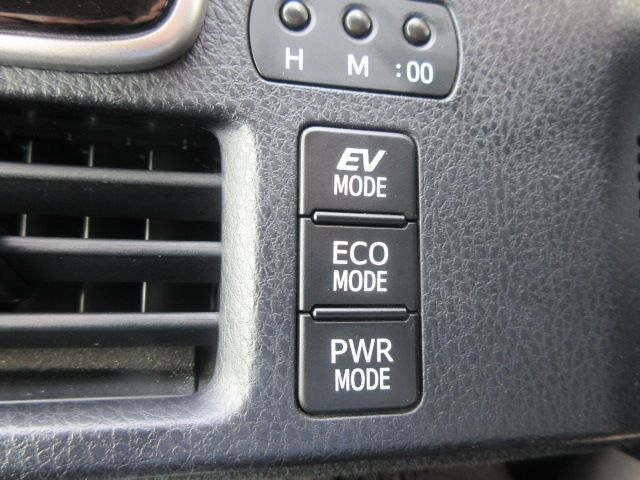 Toyota VOXY HYBRID 2014-10 194529-20