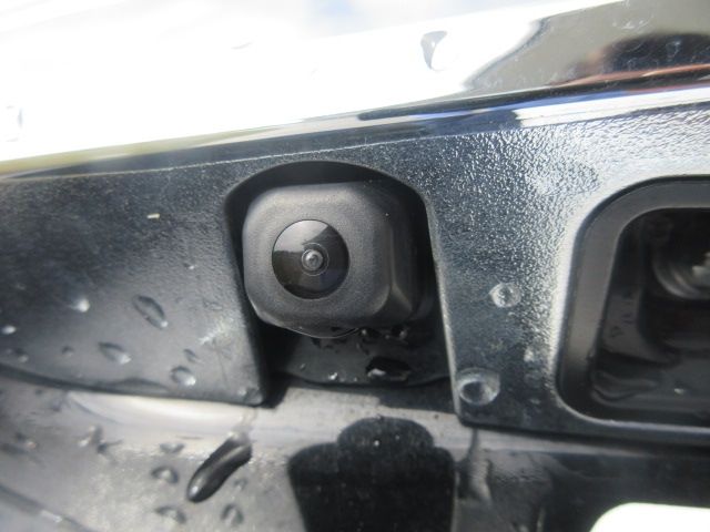 Toyota VOXY HYBRID 2014-10 194529-26
