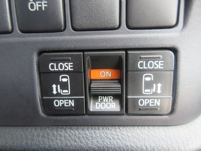 Toyota VOXY HYBRID 2014-10 194529-17