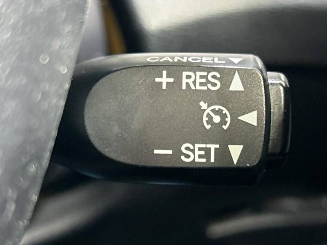 Toyota SIENTA 2018-09 185924-6