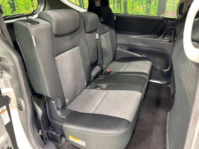 Toyota SIENTA 2018-09 185924-9