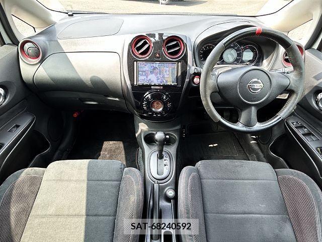Nissan NOTE 2015-02 365410-1