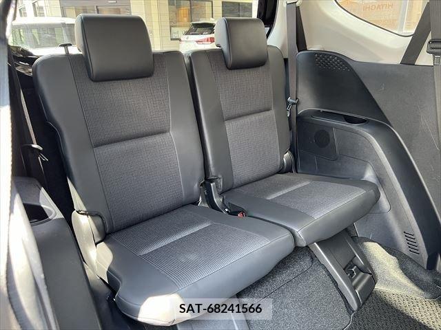 Toyota SIENTA 2018-01 368201-17