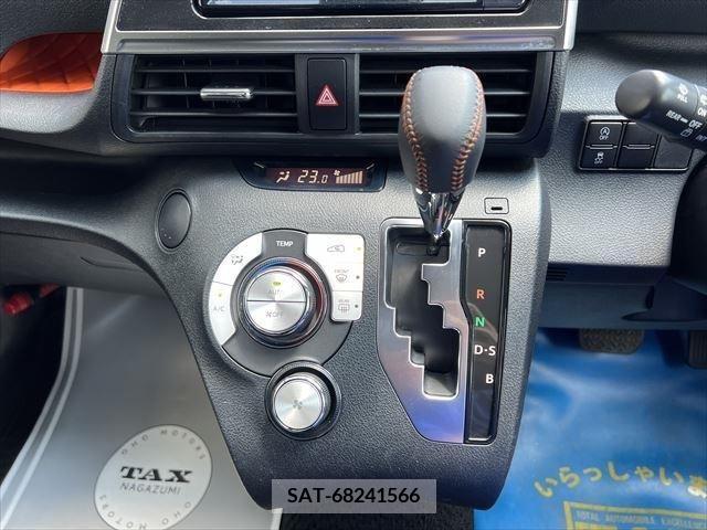 Toyota SIENTA 2018-01 368201-22