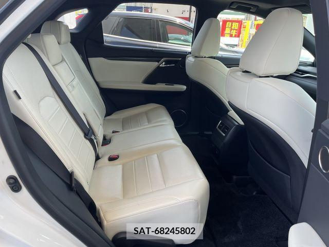 Lexus RX 2016-05 275893-7
