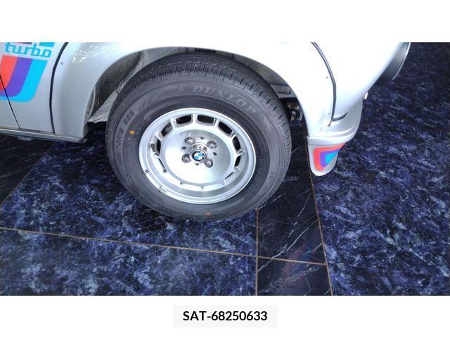 Bmw 2002 1975-09 209205-3