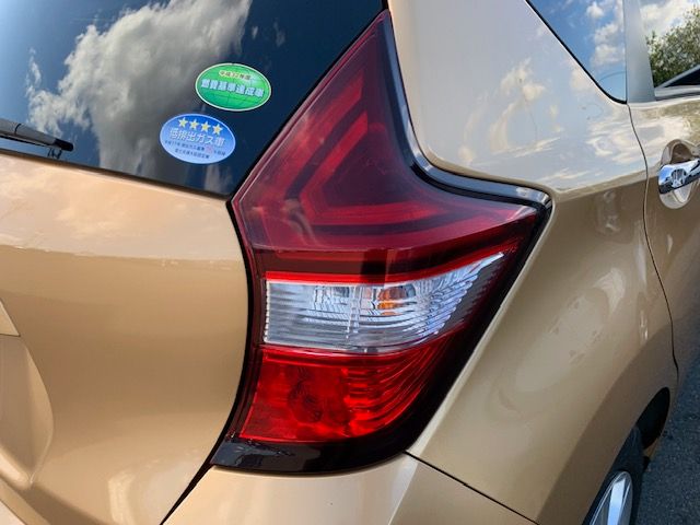 Nissan NOTE 2017-04 24673-24
