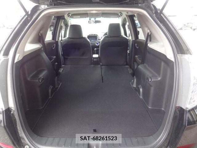 Honda FIT SHUTTLE HYBRID 2012-01 241706-12