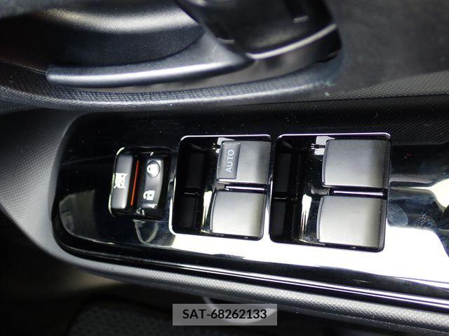 Toyota AQUA 2020-02 314102-8