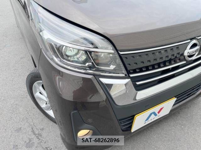 Nissan ROOX 2019-07 323933-12