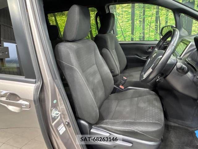 Toyota VOXY 2017-09 331022-8