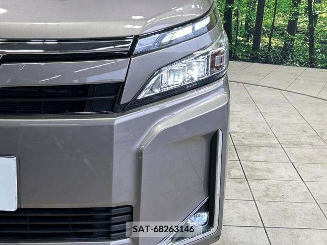 Toyota VOXY 2017-09 331022-13