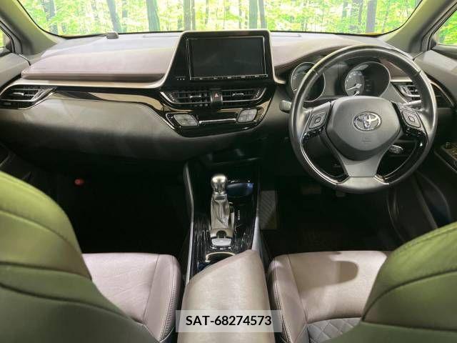 Toyota C-HR 2017-09 295028-1