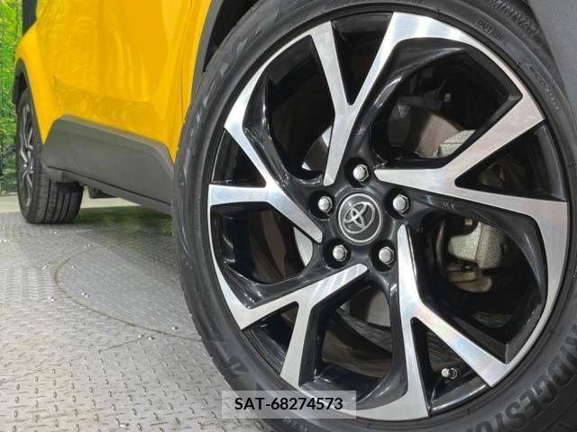 Toyota C-HR 2017-09 295028-13