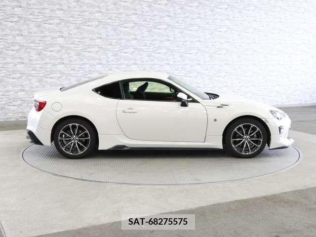 Toyota 86 2017-06 321194-11