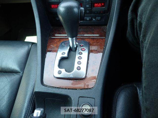 Audi A4 2004-12 356500-11
