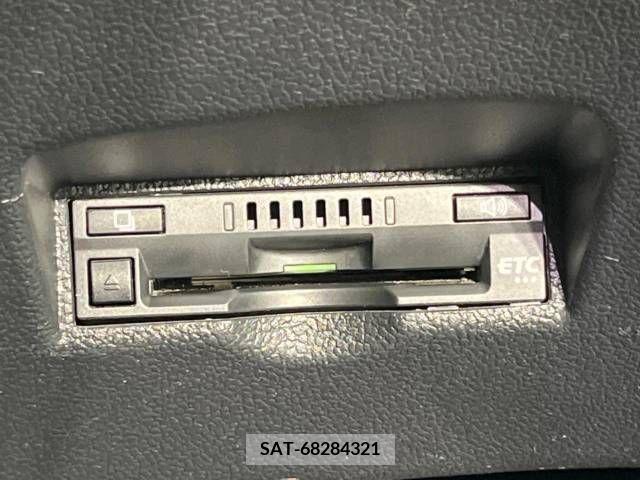 Toyota PRIUS 2018-05 366434-6