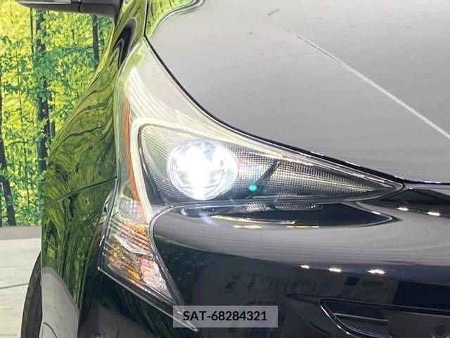 Toyota PRIUS 2018-05 366434-12