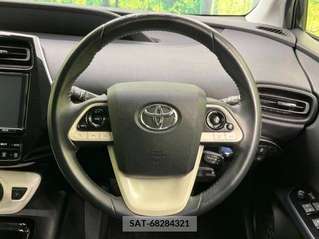 Toyota PRIUS 2018-05 366434-11