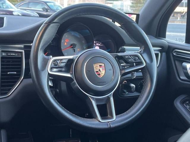 Porsche MACAN 2017-03 192559-10