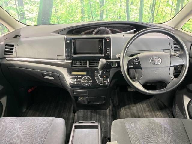 Toyota ESTIMA 2013-02 10504-1