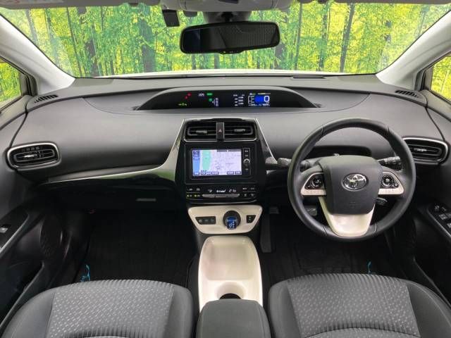 Toyota PRIUS 2017-09 24410-1