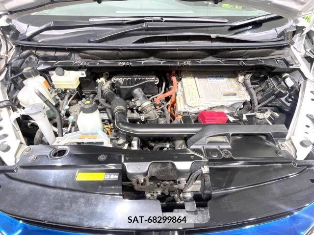 Nissan SERENA 2018-03 346512-19