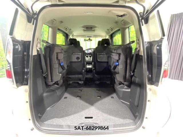 Nissan SERENA 2018-03 346512-11