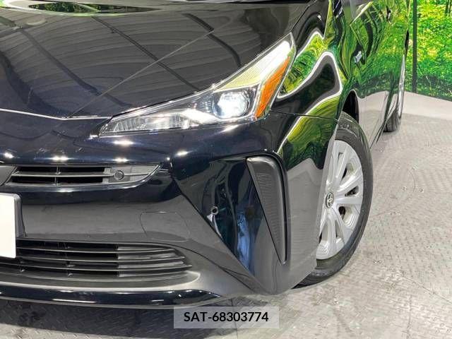 Toyota PRIUS 2019-01 224335-12