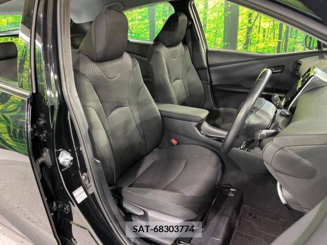 Toyota PRIUS 2019-01 224335-8