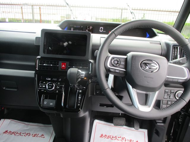 Daihatsu TANTO CUSTOM 2023-11 184452-4
