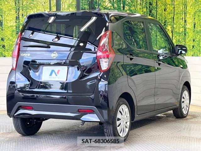 Nissan DAYZ 2022-10 387854-17