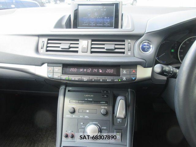 Lexus CT 2017-03 275181-13