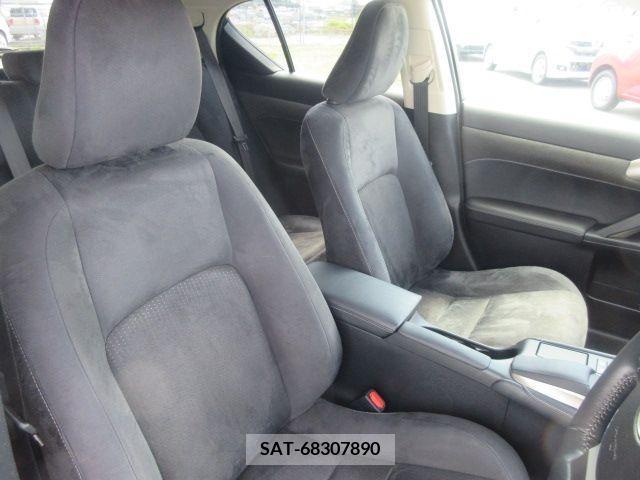 Lexus CT 2017-03 275181-11