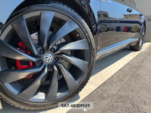 VolksWagen ARTEON 2018-01 370625-14