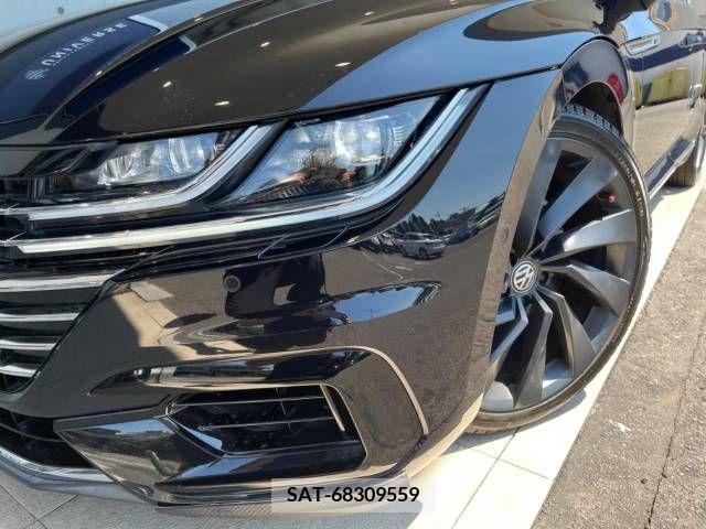VolksWagen ARTEON 2018-01 370625-13