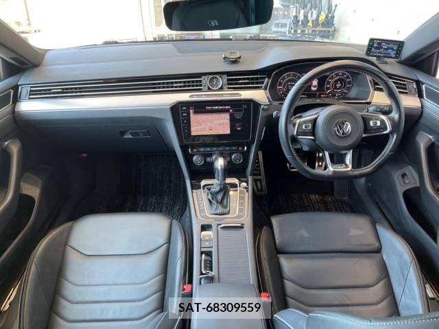VolksWagen ARTEON 2018-01 370625-1