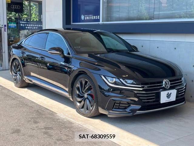 VolksWagen ARTEON 2018-01 370625-17