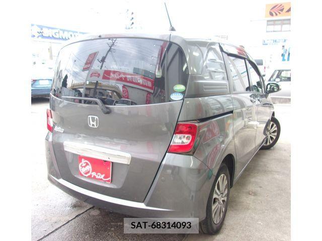 Honda FREED SPIKE 2012-11 383490-2