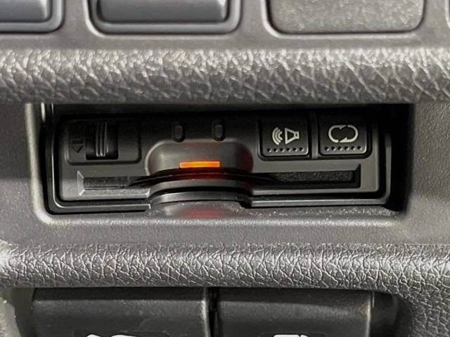 Nissan X-TRAIL 2018-03 192029-6