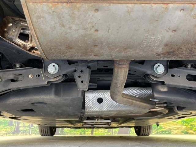 Toyota PRIUS 2016-10 10568-19