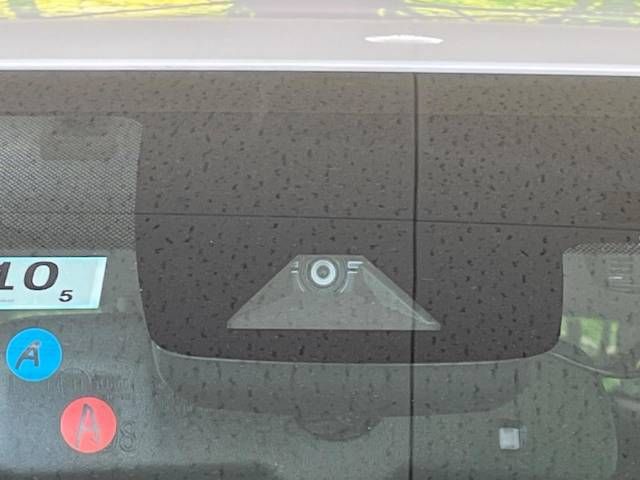 Toyota PRIUS 2016-10 10568-2