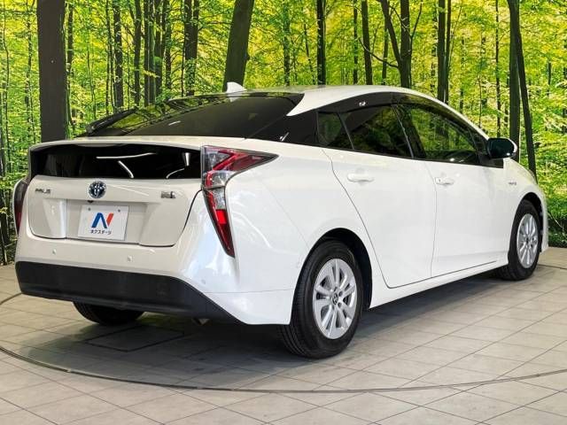 Toyota PRIUS 2016-10 10568-17