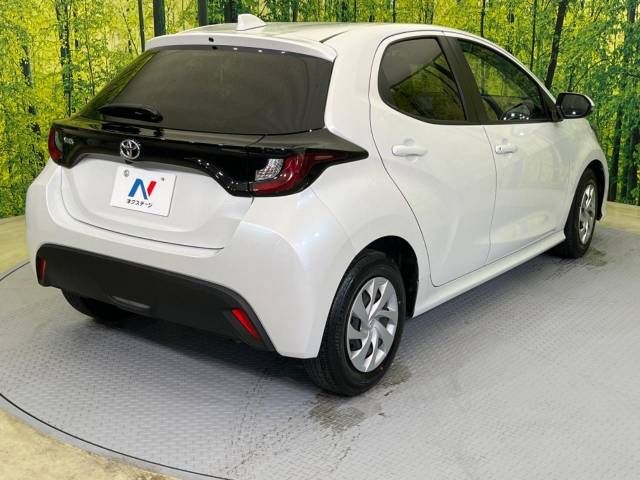 Toyota YARIS 2023-04 185163-17