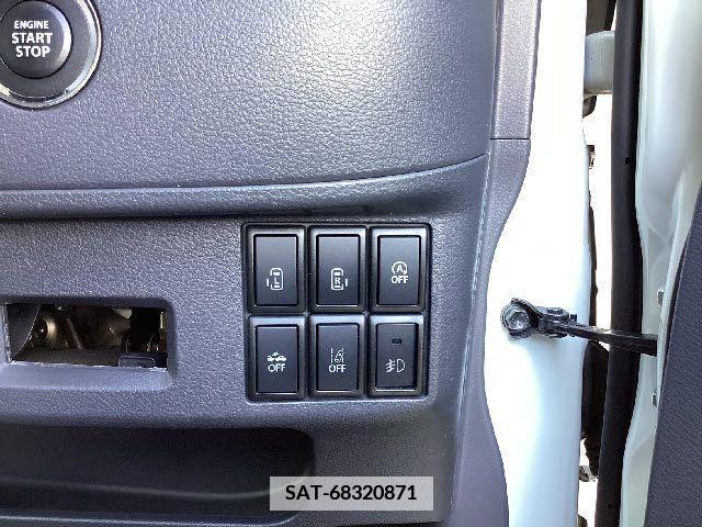 Suzuki SPACIA 2015-09 368654-5
