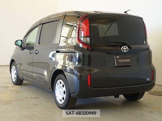 Toyota SIENTA 2023-06 313288-2