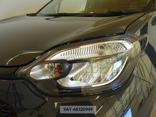 Toyota SIENTA 2023-06 313288-6